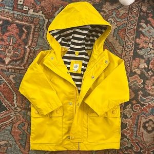 Gap Yellow Raincoat size 18-24m